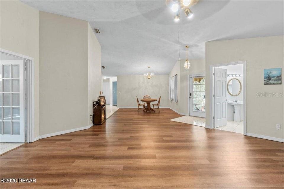 Image 4 of 35 For 29 Sherrington Drive