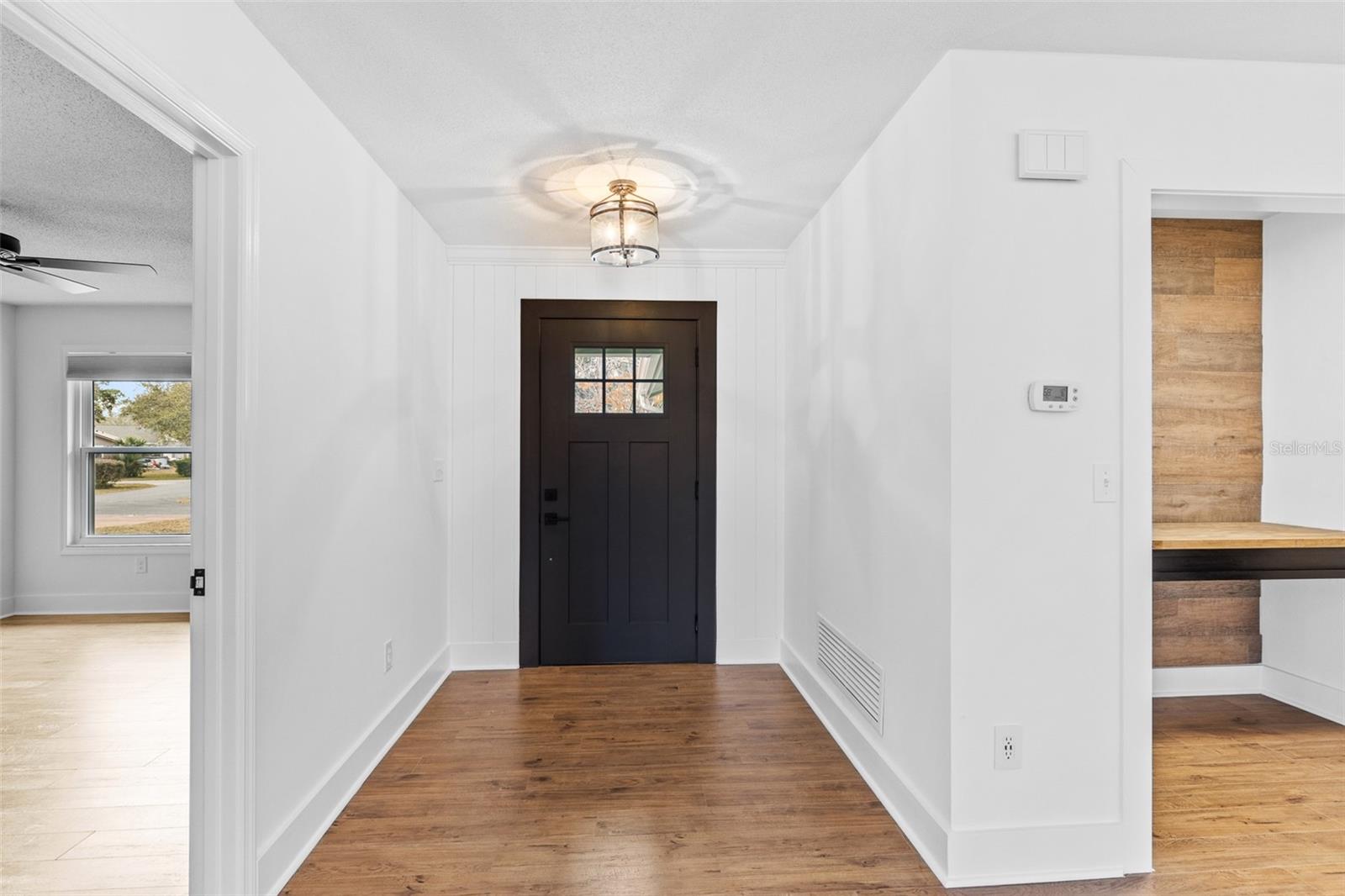 Image 2 of 52 For 136 Sea Duck Circle E