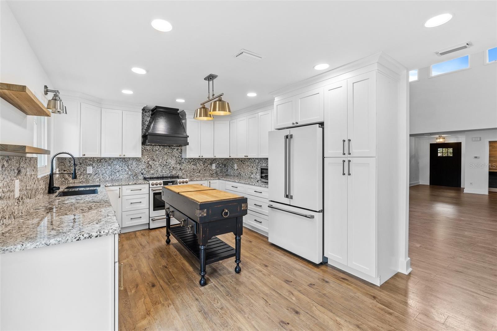 Image 22 of 52 For 136 Sea Duck Circle E