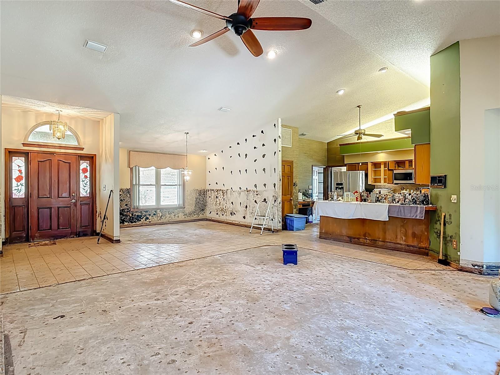 Image 12 of 53 For 1395 Kettledrum Trail