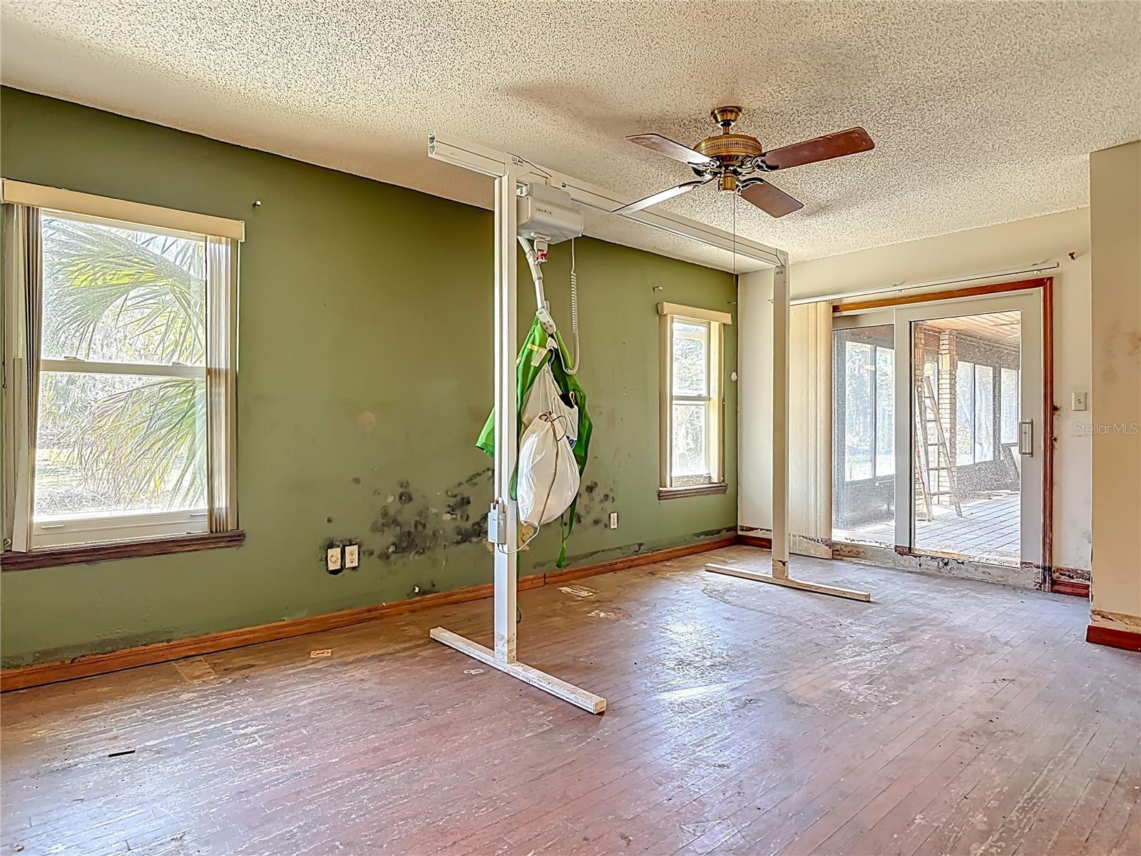 Image 23 of 53 For 1395 Kettledrum Trail