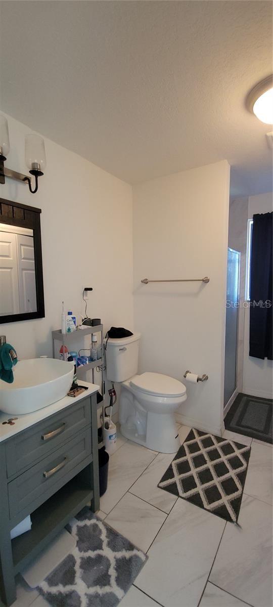 Image 17 of 35 For 416 Howry  