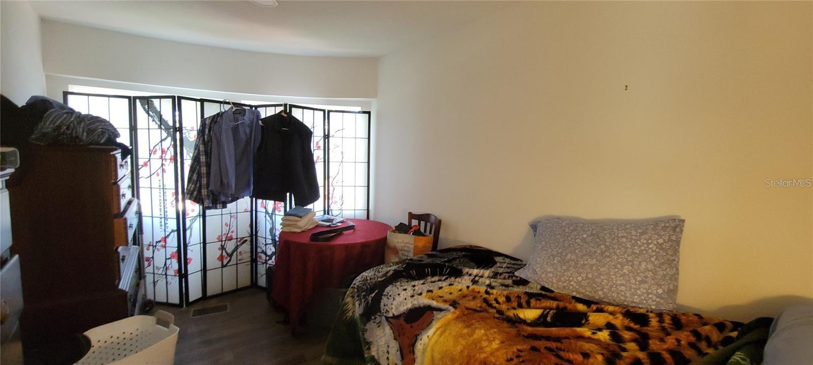 Image 18 of 35 For 416 Howry  