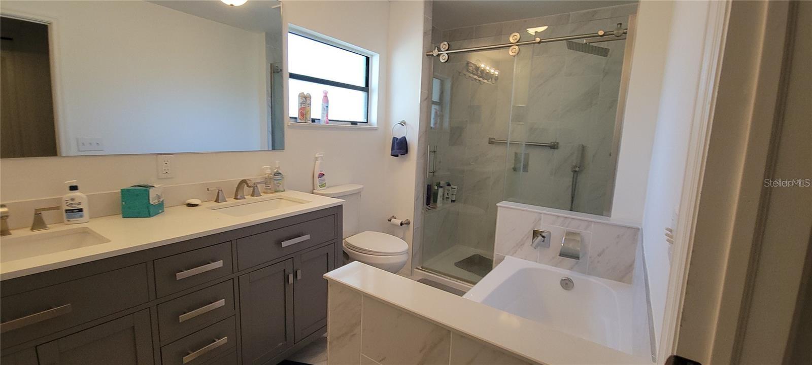 Image 19 of 35 For 416 Howry  