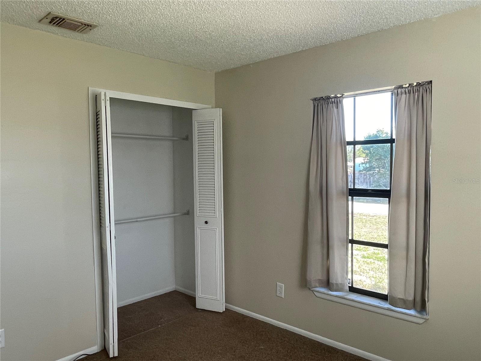 Image 18 of 29 For 2570 Beal Street