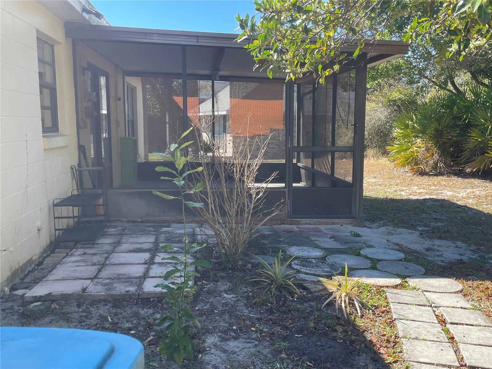 Image 27 of 29 For 2570 Beal Street