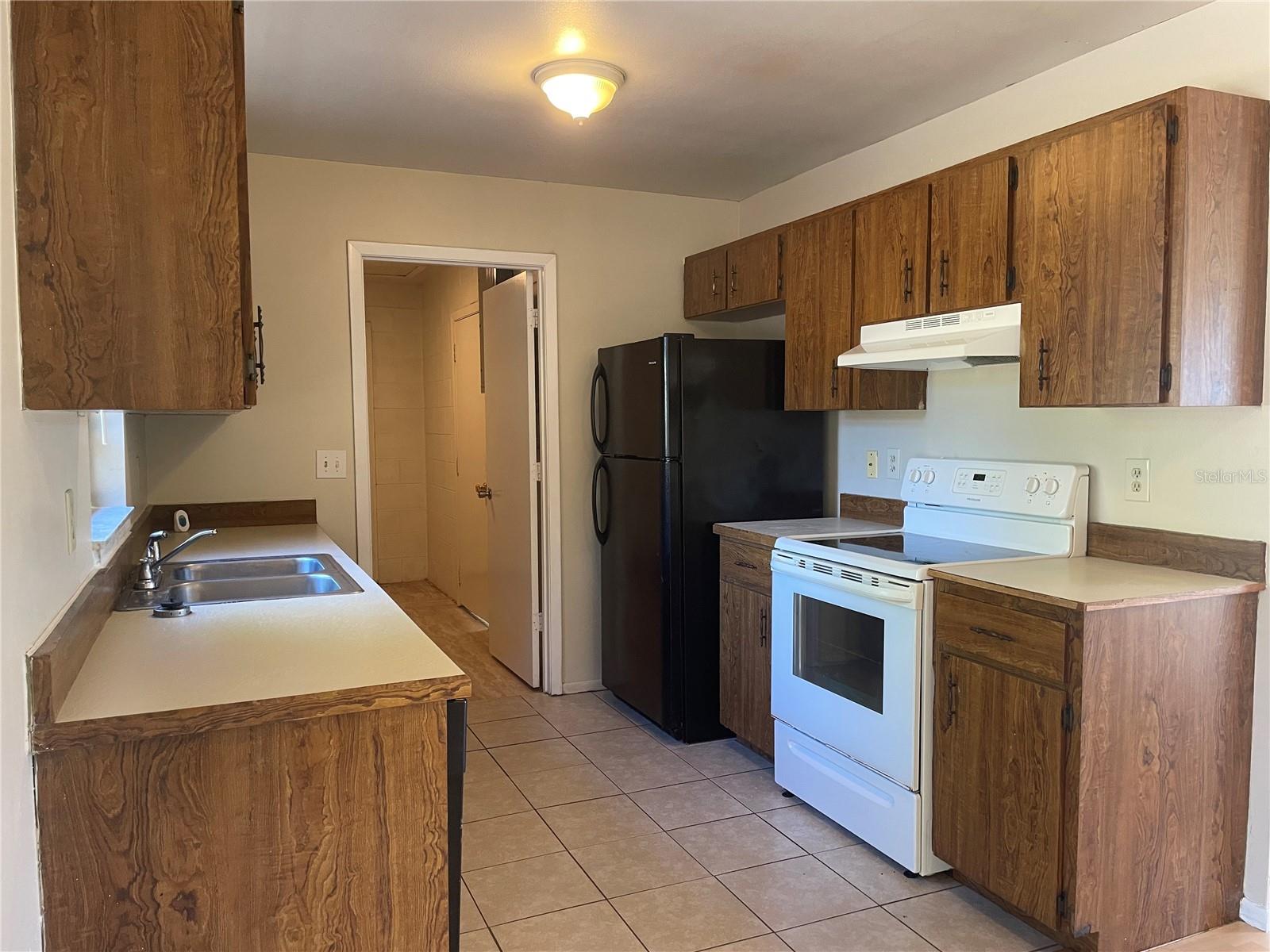 Image 8 of 29 For 2570 Beal Street