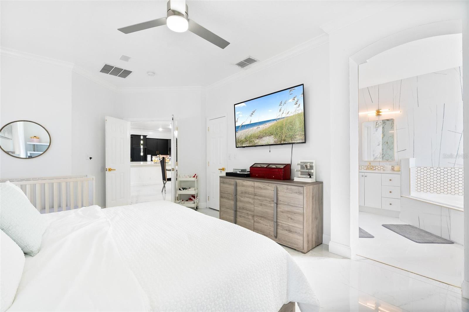 Image 13 of 33 For 400 Brookfield Terrace