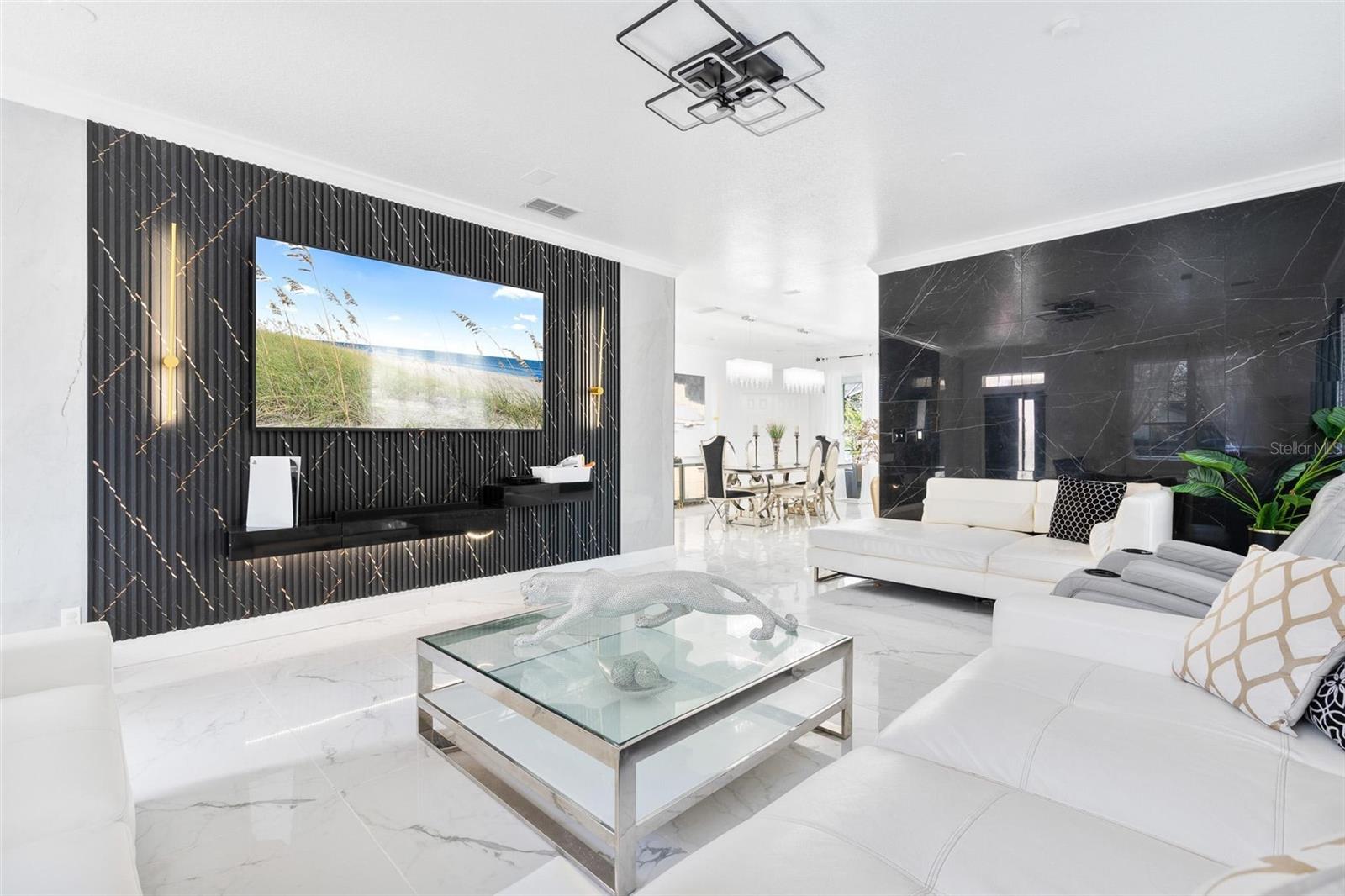 Image 3 of 33 For 400 Brookfield Terrace