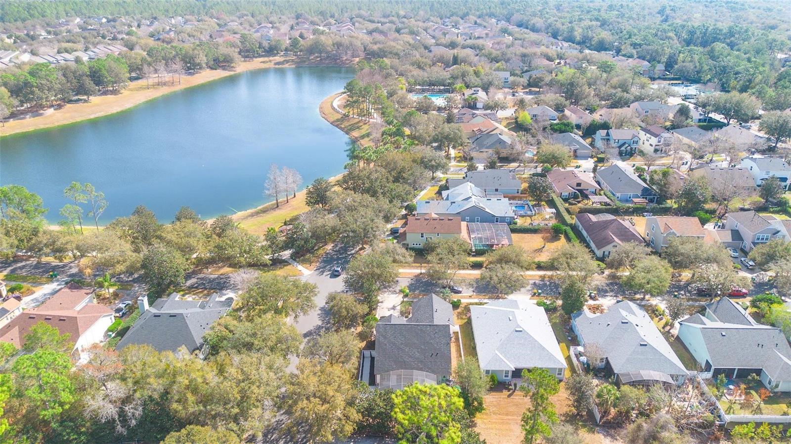 Image 31 of 33 For 400 Brookfield Terrace