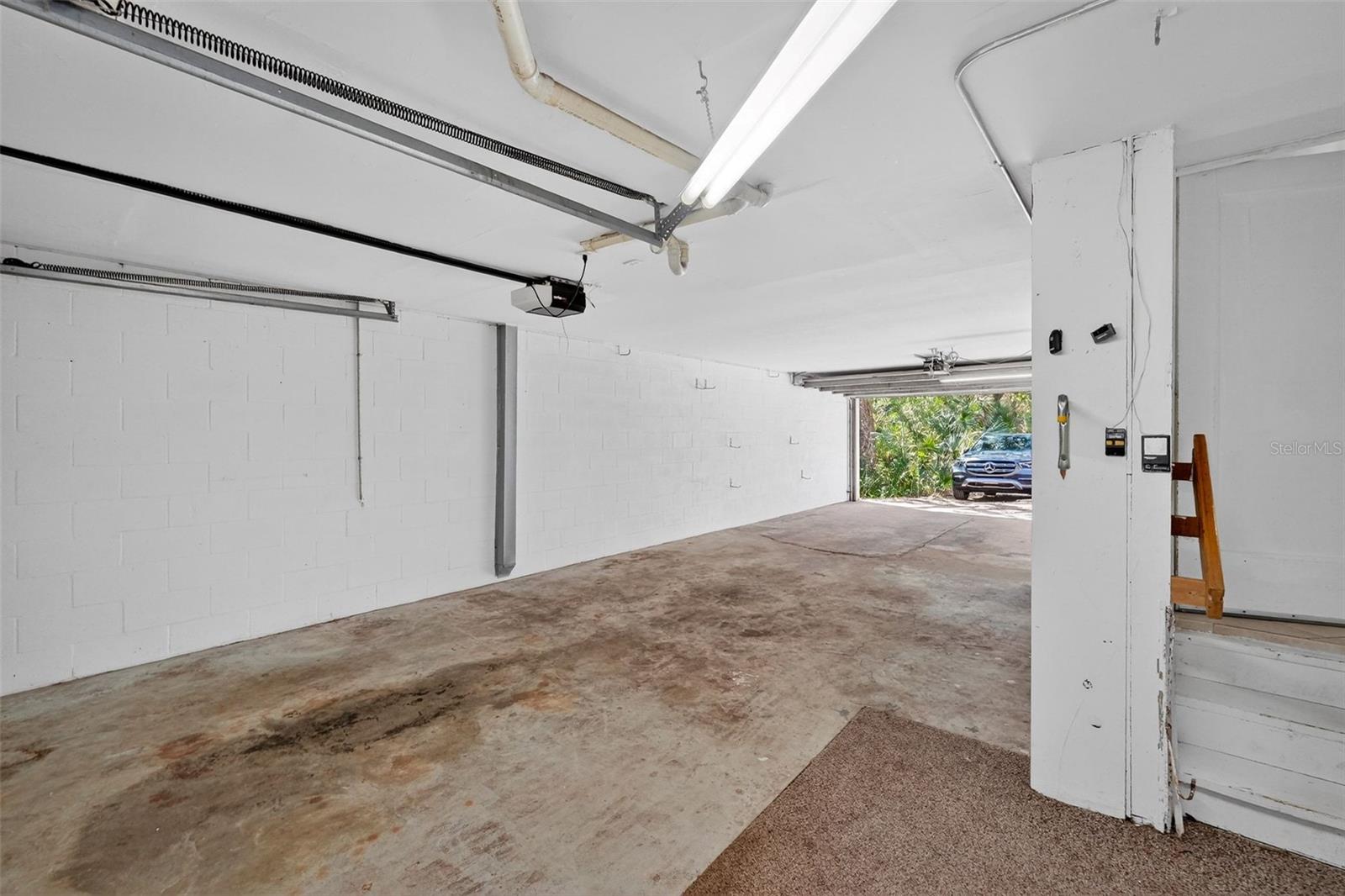 Image 33 of 60 For 4875 Sailfish Drive