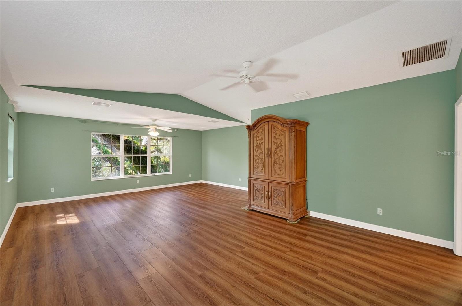 Image 39 of 60 For 4875 Sailfish Drive