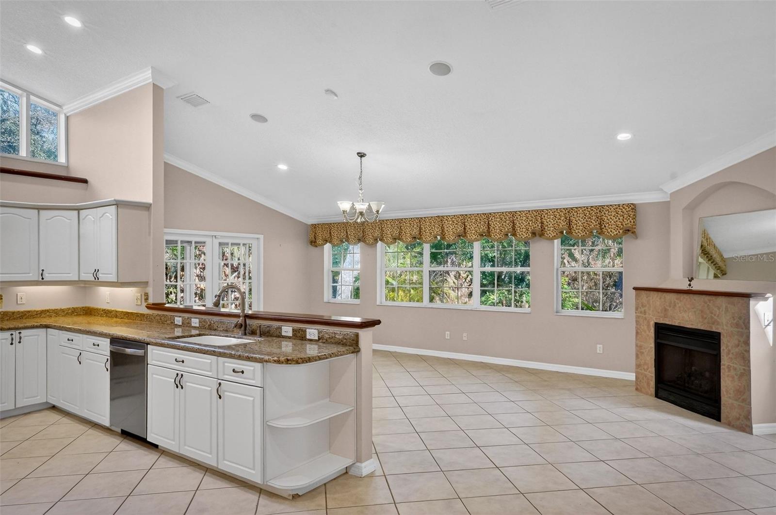 Image 7 of 60 For 4875 Sailfish Drive