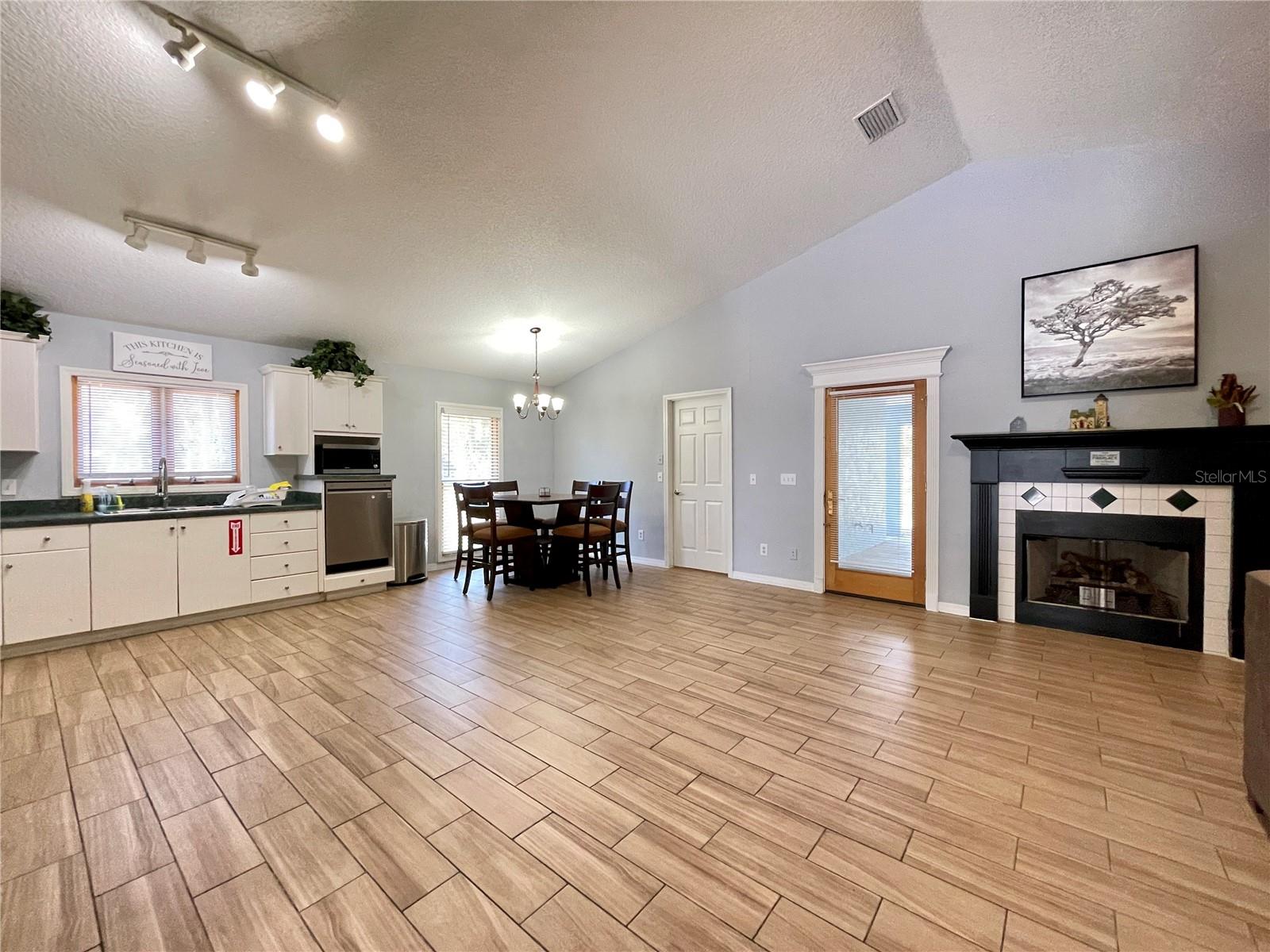 Image 12 of 31 For 945 Mcdonald Road