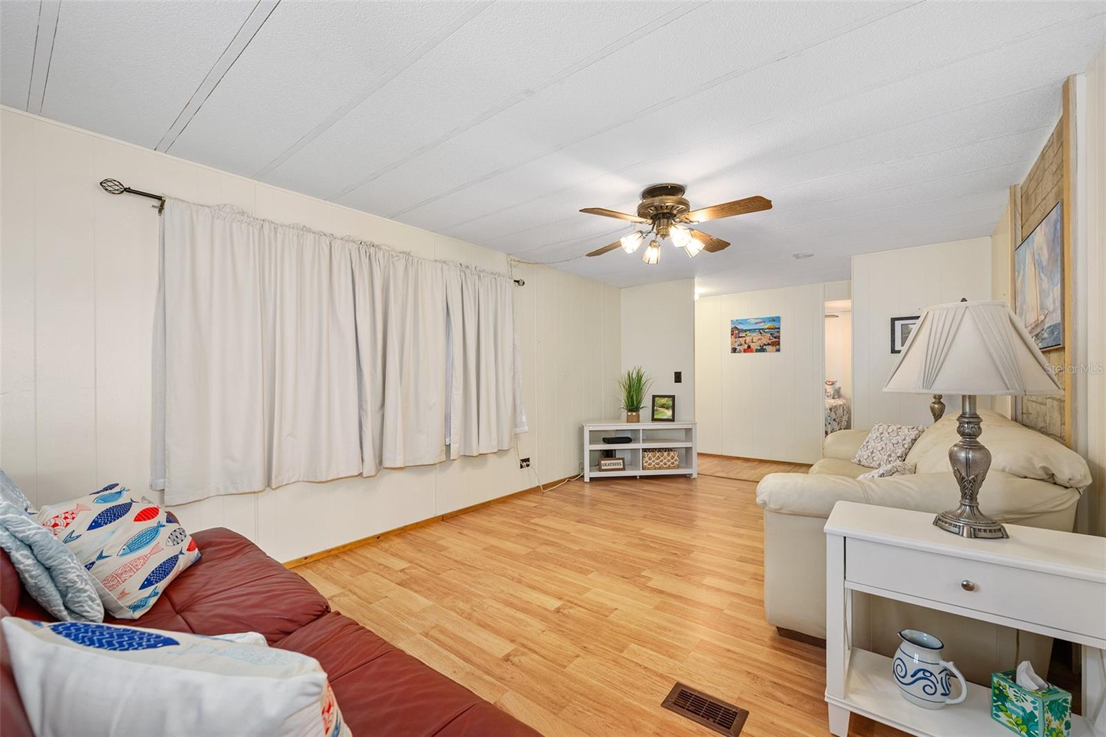 Image 17 of 59 For 24847 Drive No 1