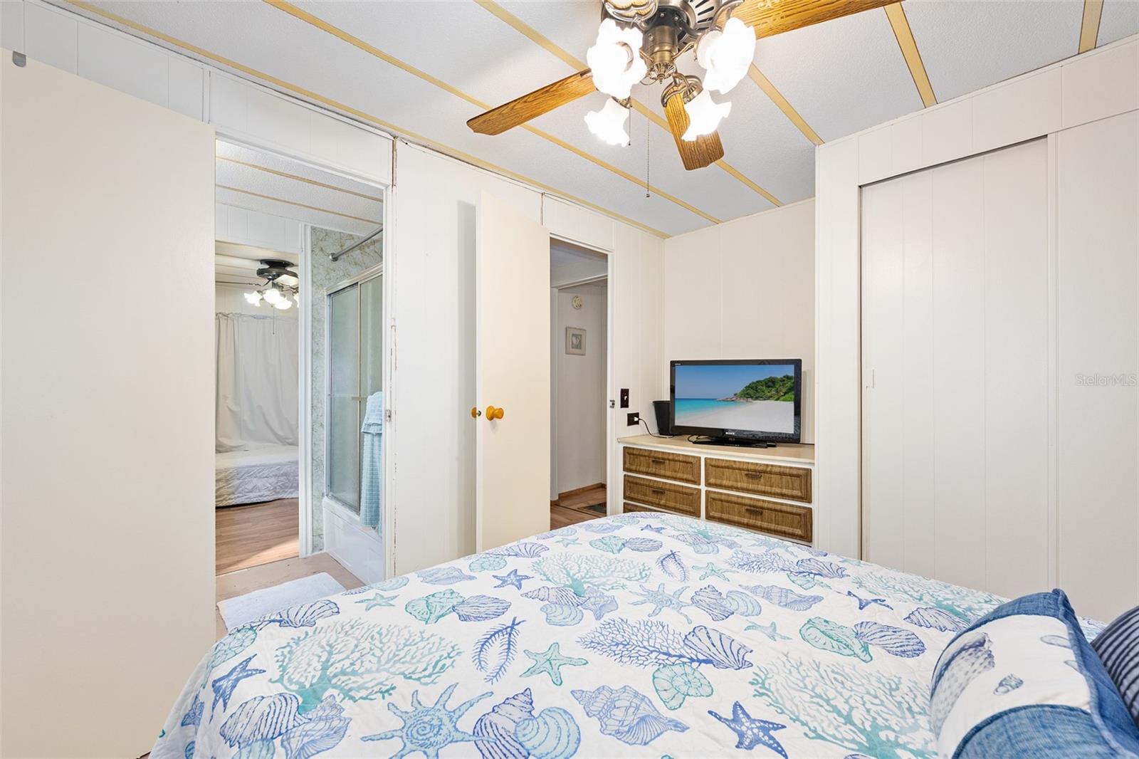 Image 26 of 59 For 24847 Drive No 1