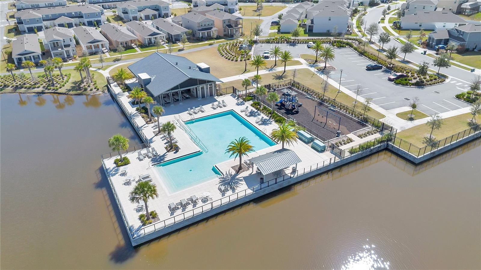 Image 28 of 32 For 714 Squire Avenue