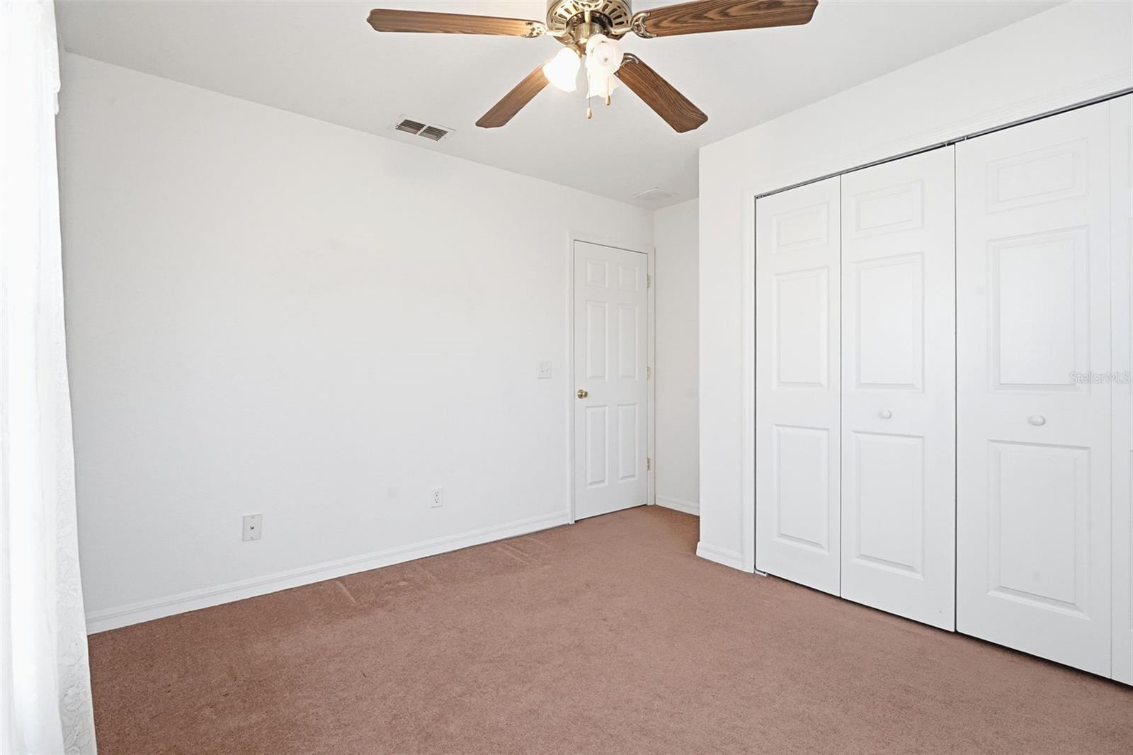 Image 23 of 36 For 709 Pamela Avenue