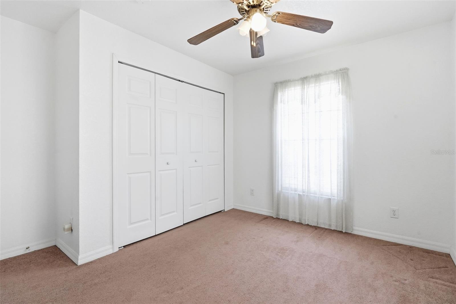 Image 24 of 36 For 709 Pamela Avenue