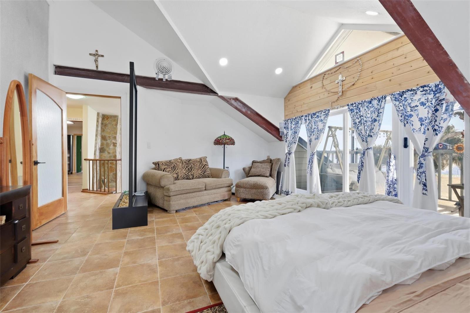 Image 10 of 18 For 539 Tabatha Drive