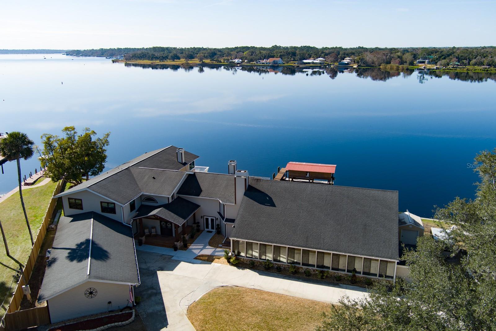 Image 2 of 67 For 1480 Lakeview Drive