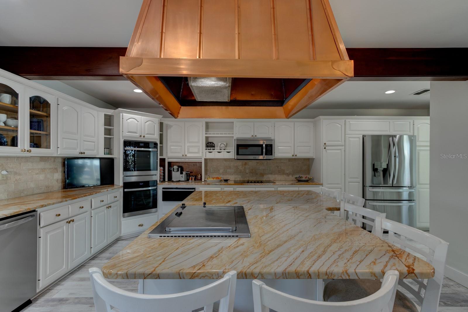 Image 38 of 67 For 1480 Lakeview Drive