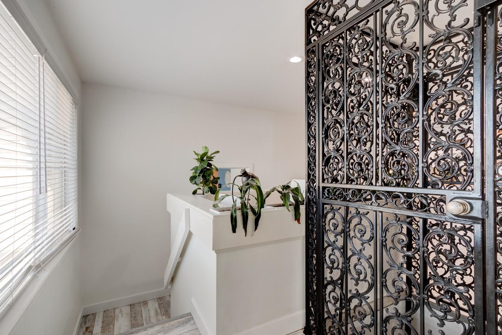 Image 44 of 67 For 1480 Lakeview Drive