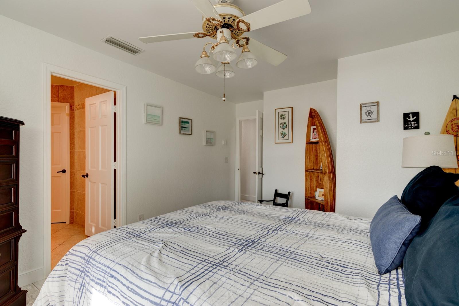 Image 46 of 67 For 1480 Lakeview Drive