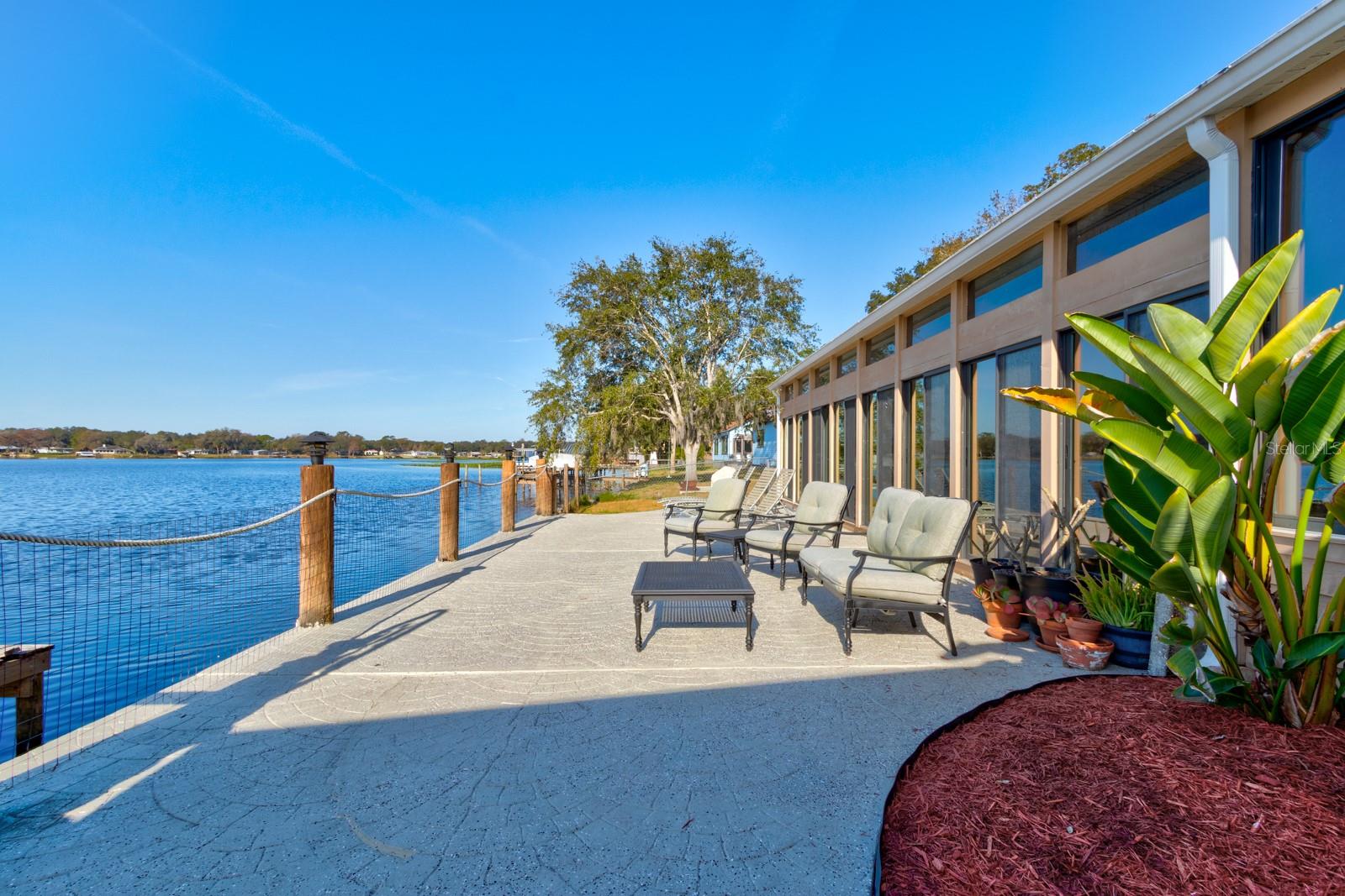 Image 54 of 67 For 1480 Lakeview Drive