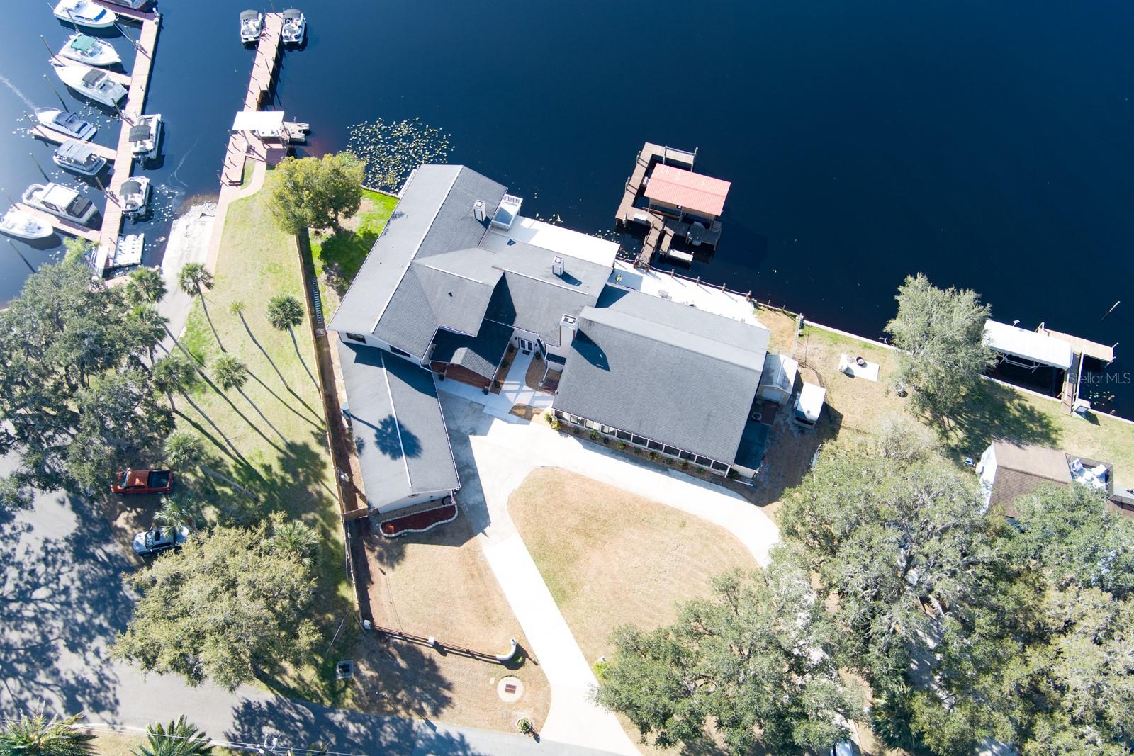 Image 58 of 67 For 1480 Lakeview Drive