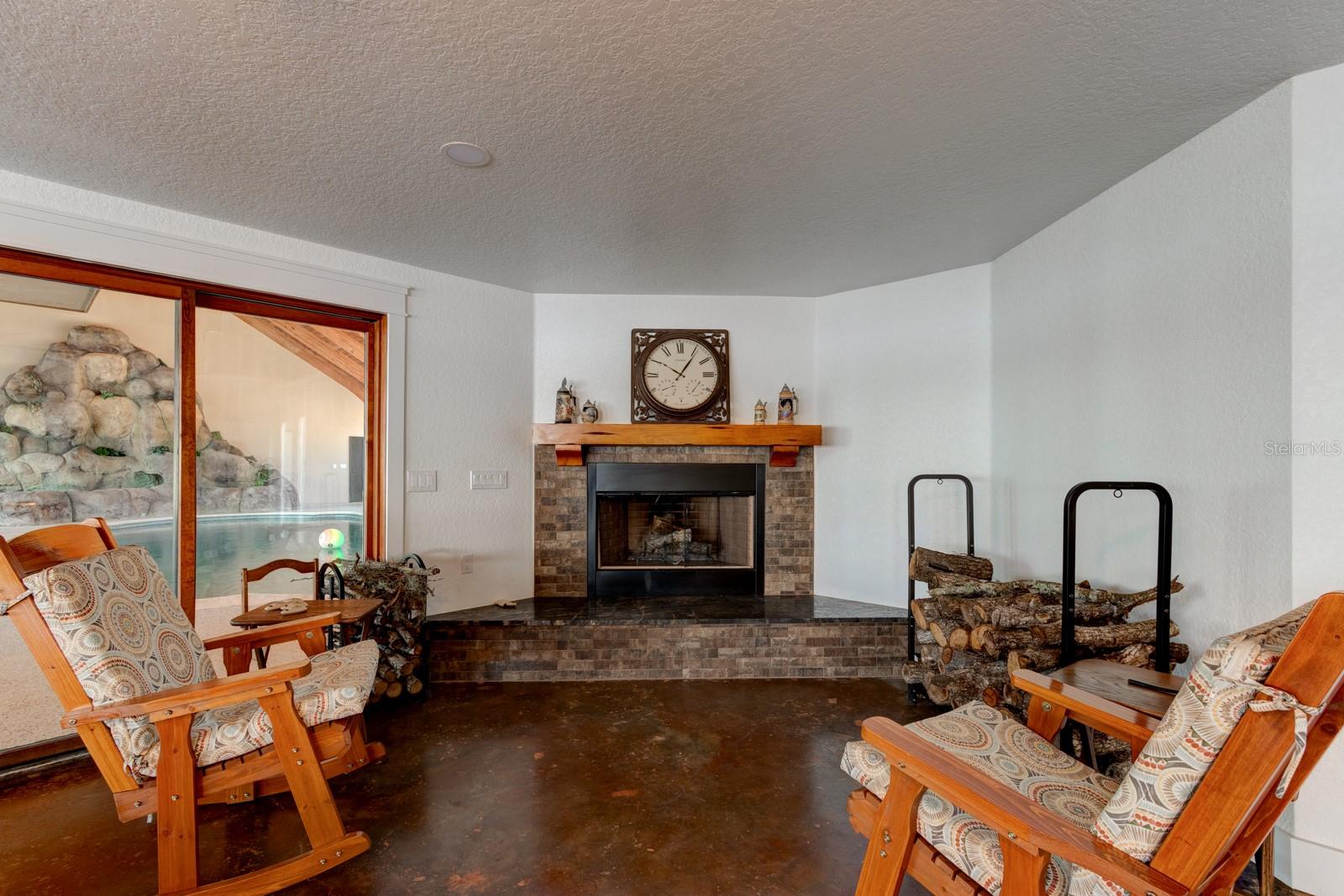 Image 8 of 67 For 1480 Lakeview Drive