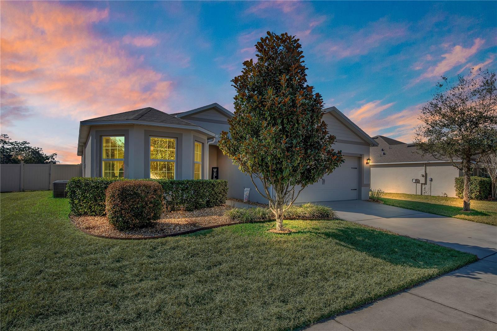 Image 2 of 38 For 332 Nowell Loop