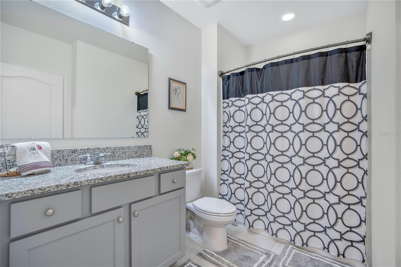 Image 20 of 38 For 332 Nowell Loop