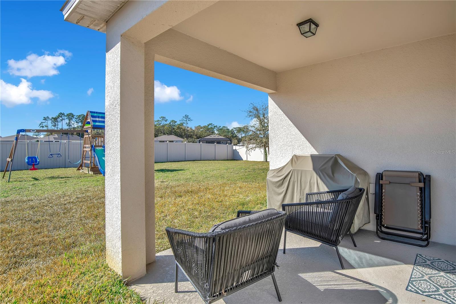 Image 24 of 38 For 332 Nowell Loop