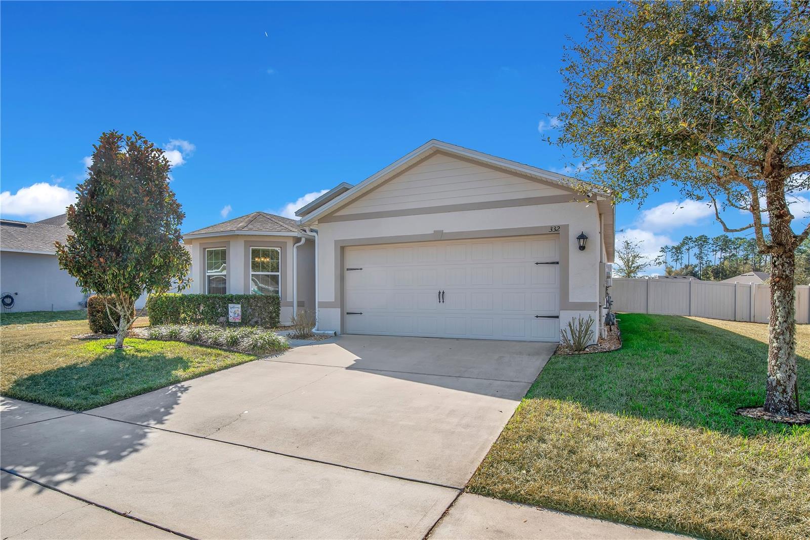 Image 4 of 38 For 332 Nowell Loop