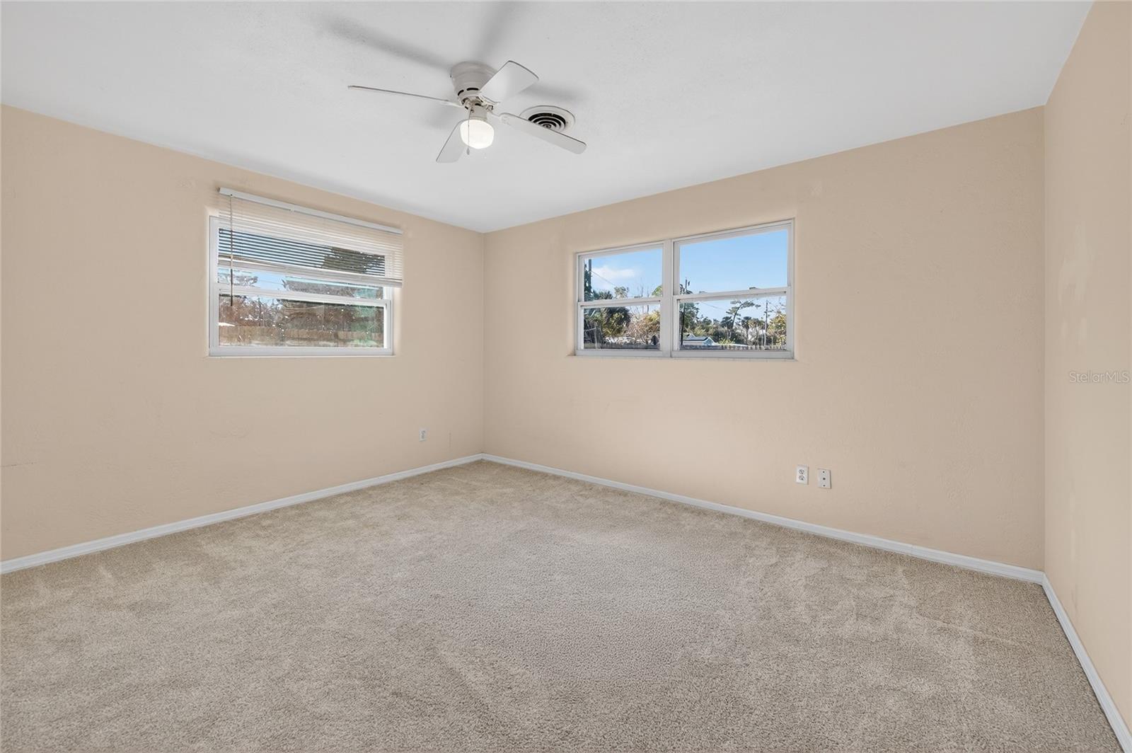 Image 15 of 32 For 123 Ocean Avenue