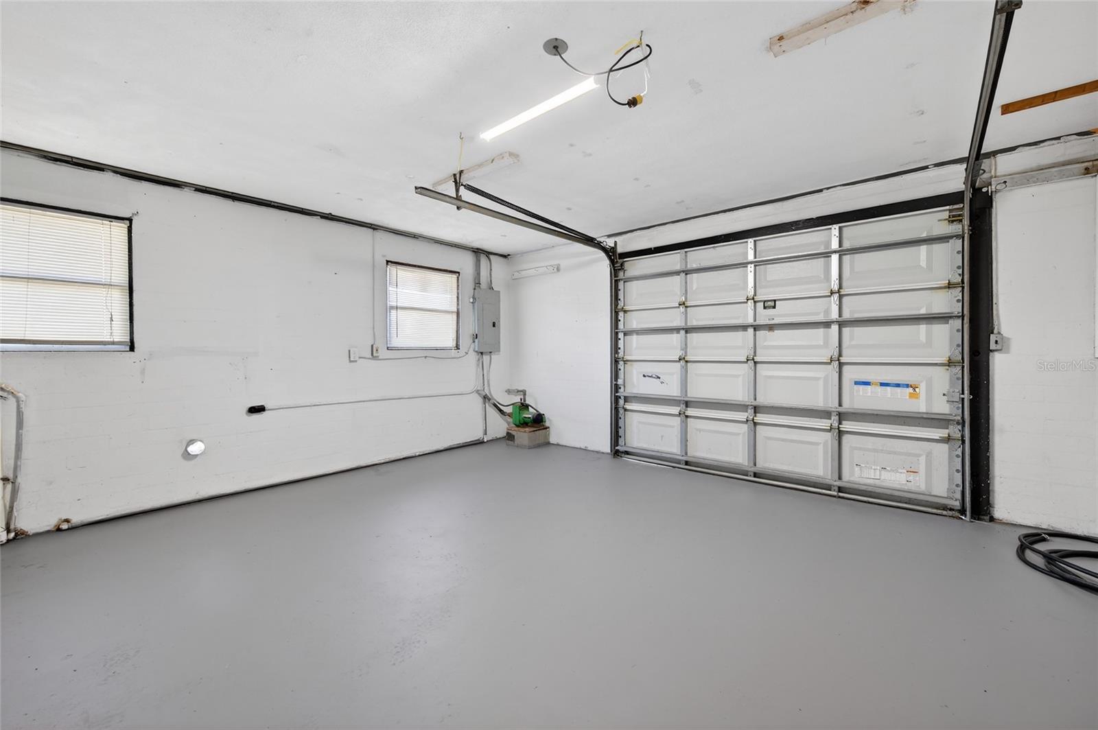 Image 18 of 32 For 123 Ocean Avenue