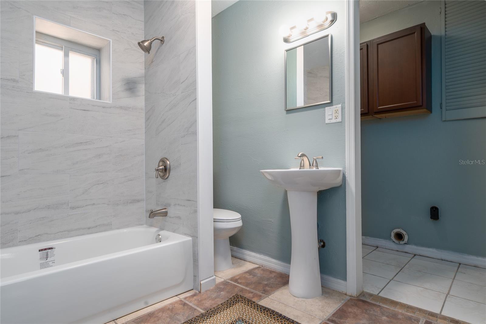 Image 14 of 24 For 355 Fir  