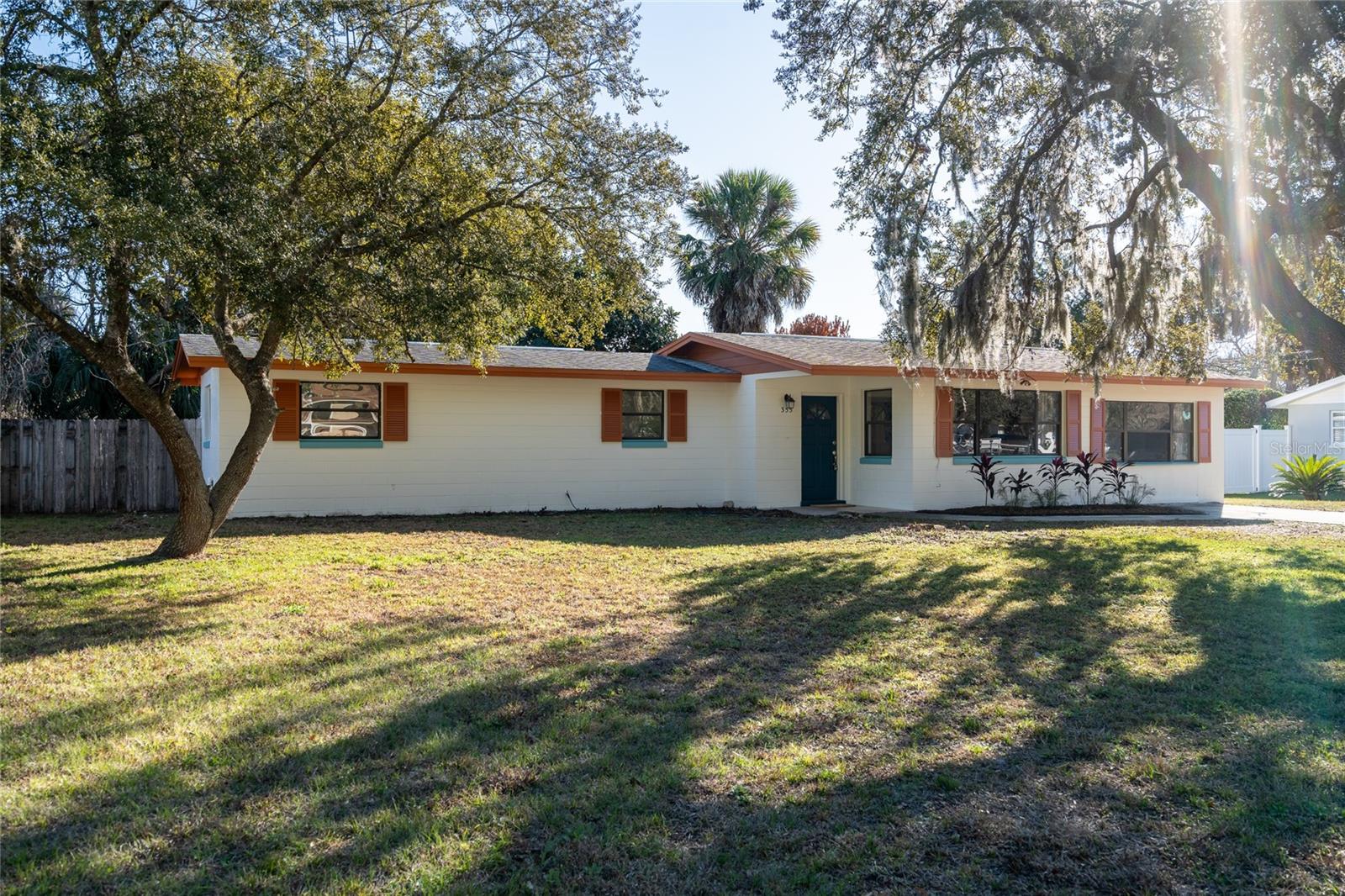 Image 2 of 24 For 355 Fir  