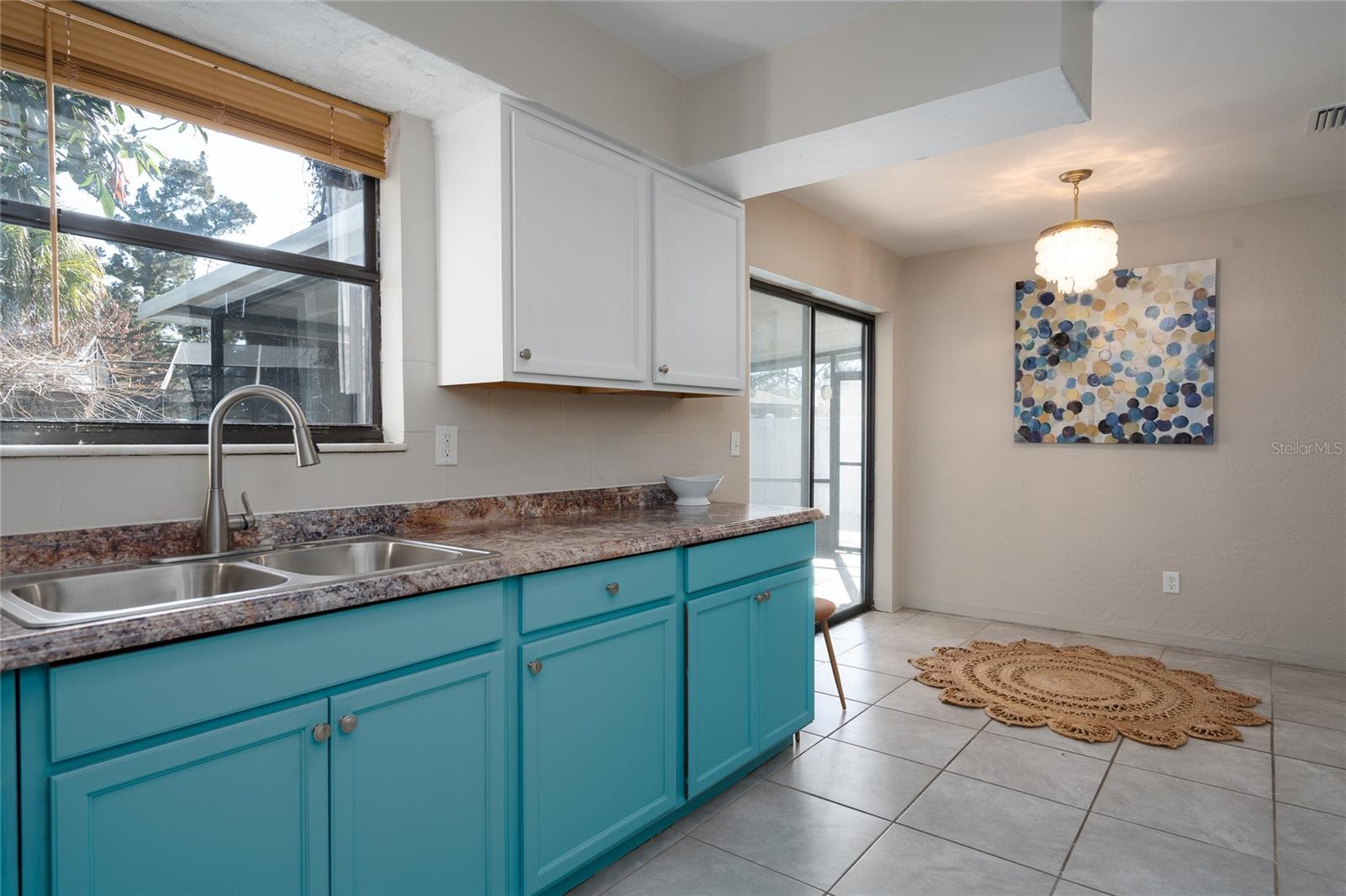 Image 7 of 24 For 355 Fir  