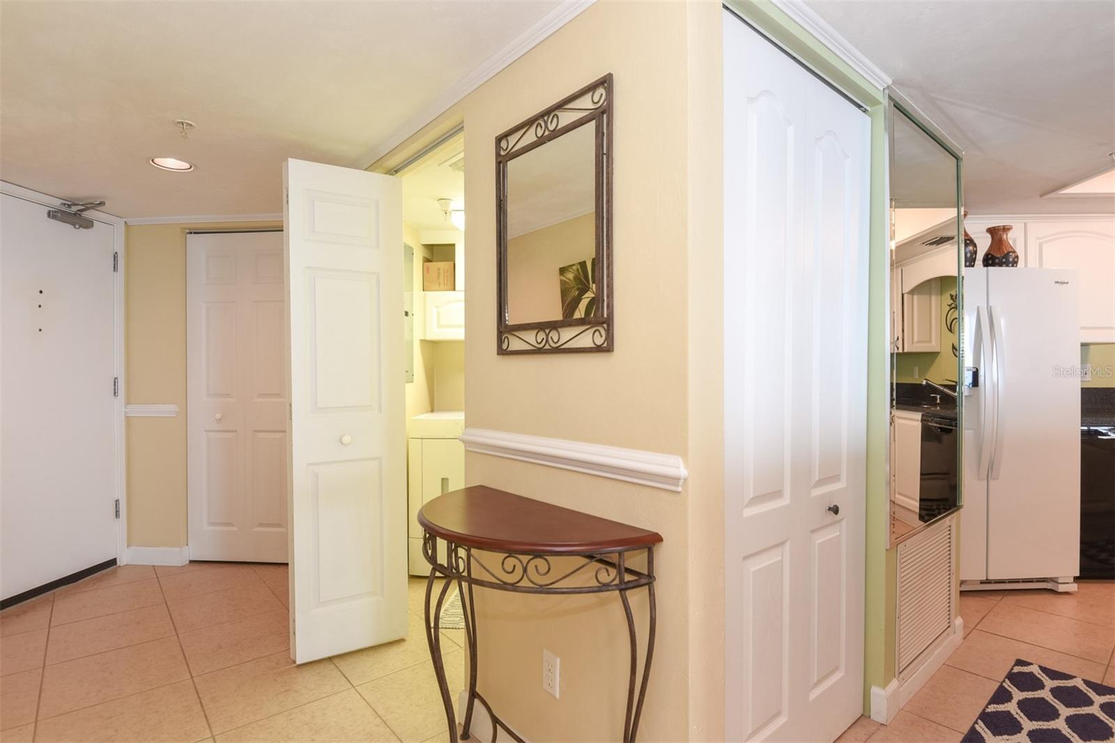 Image 32 of 49 For 2545 Atlantic Avenue 1103