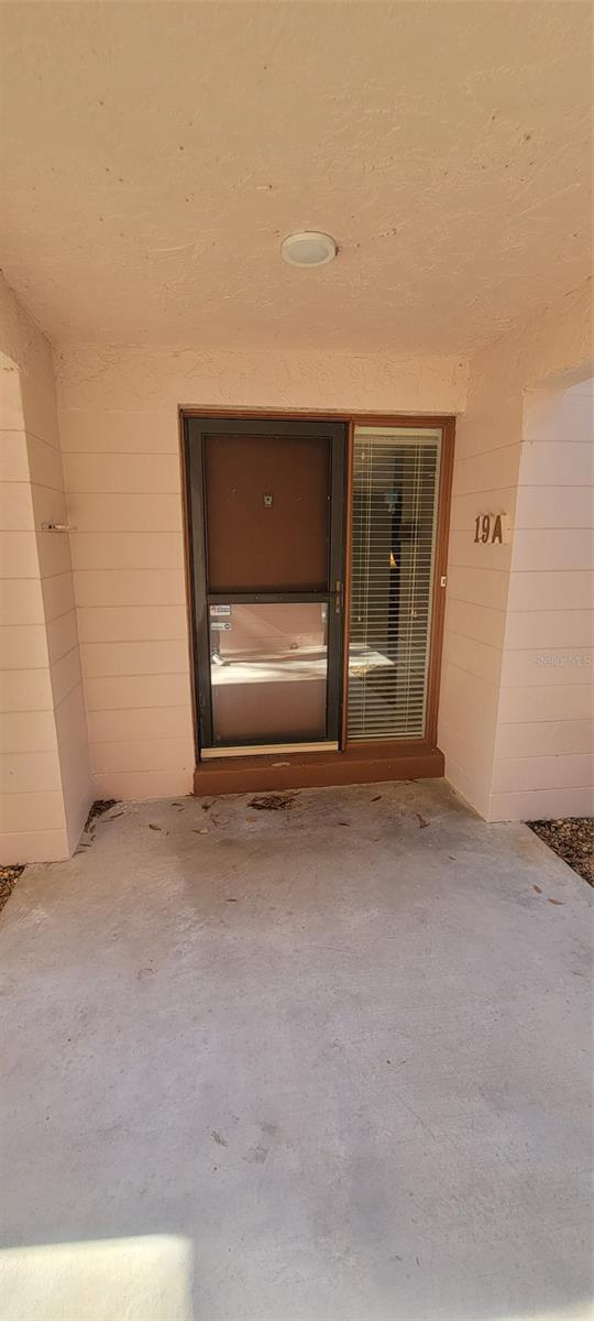 Image 17 of 32 For 180 Magnolia Woods Court 19a