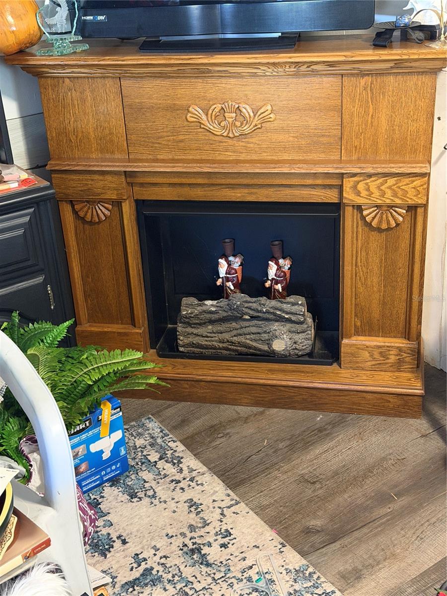 Image 14 of 17 For 12013 Bethwood Avenue