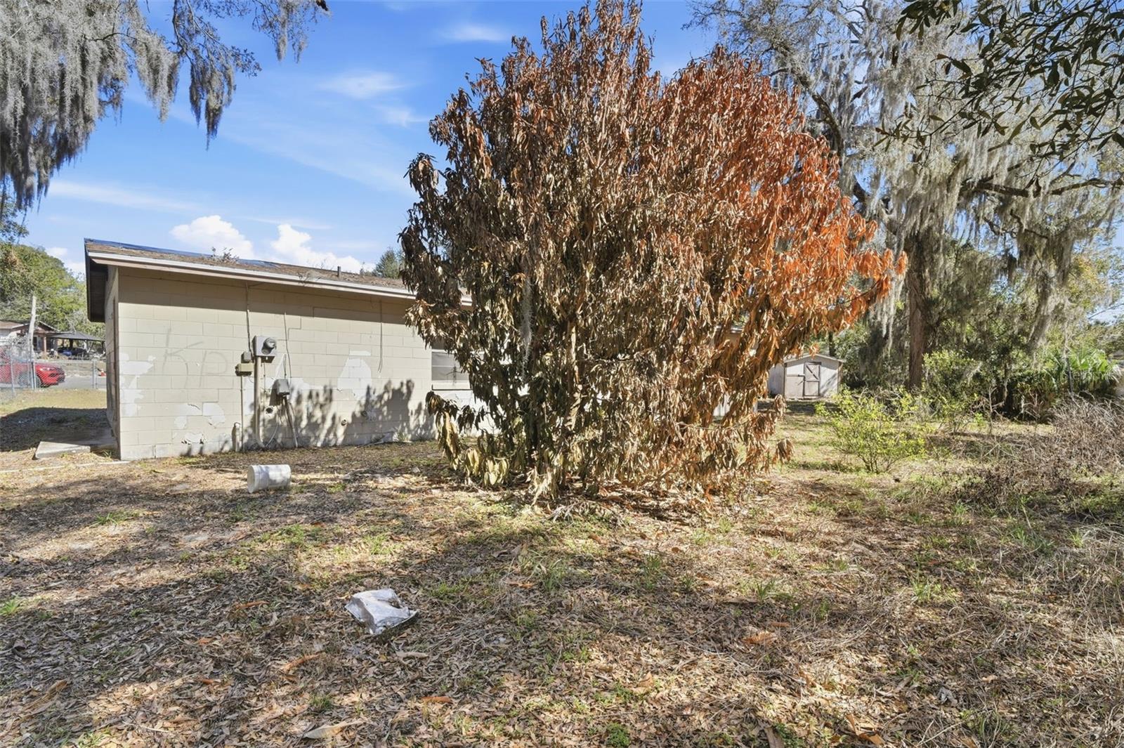 Image 11 of 40 For 808 Oakmont Court