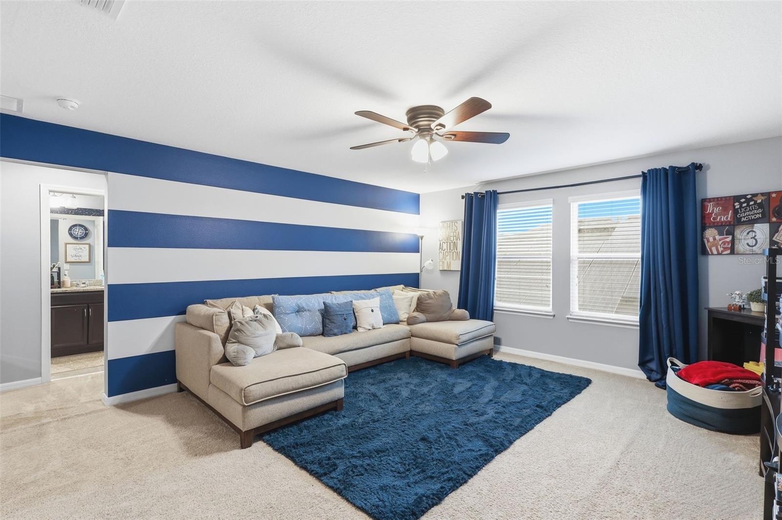 Image 20 of 37 For 737 Victoria Trails Boulevard