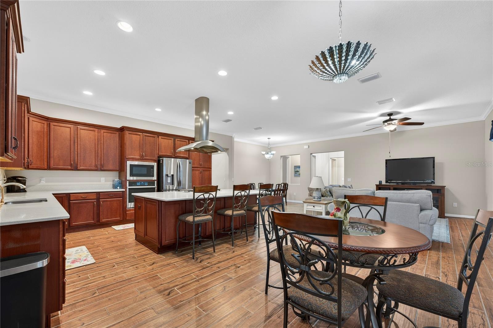 Image 13 of 84 For 4221 57th Avenue