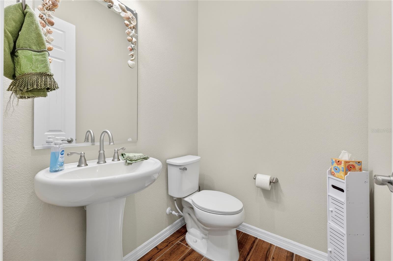 Image 38 of 84 For 4221 57th Avenue