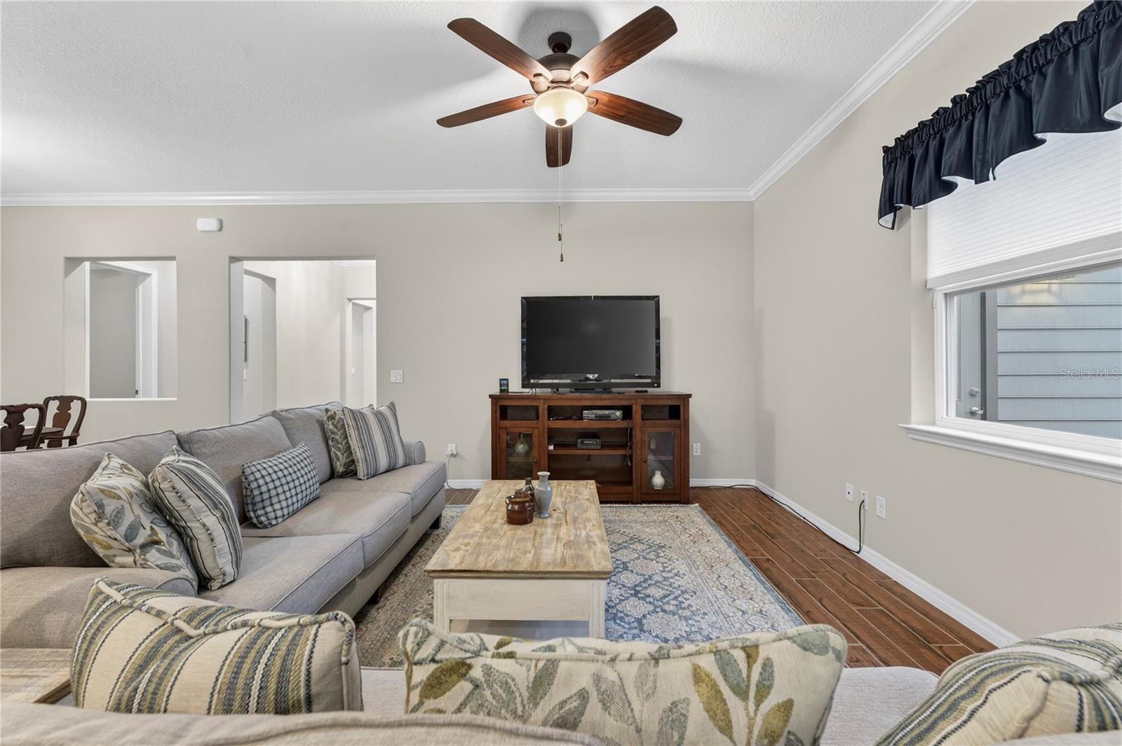 Image 7 of 84 For 4221 57th Avenue