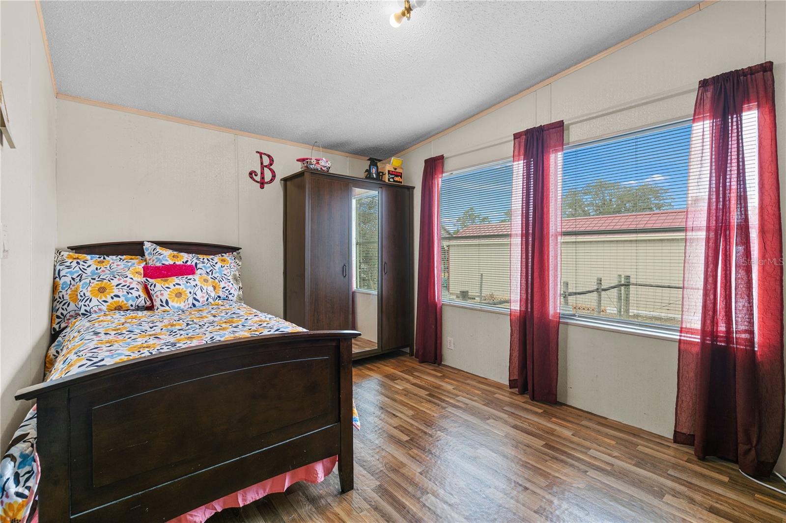 Image 17 of 37 For 9098 Lake Hatchineha Road