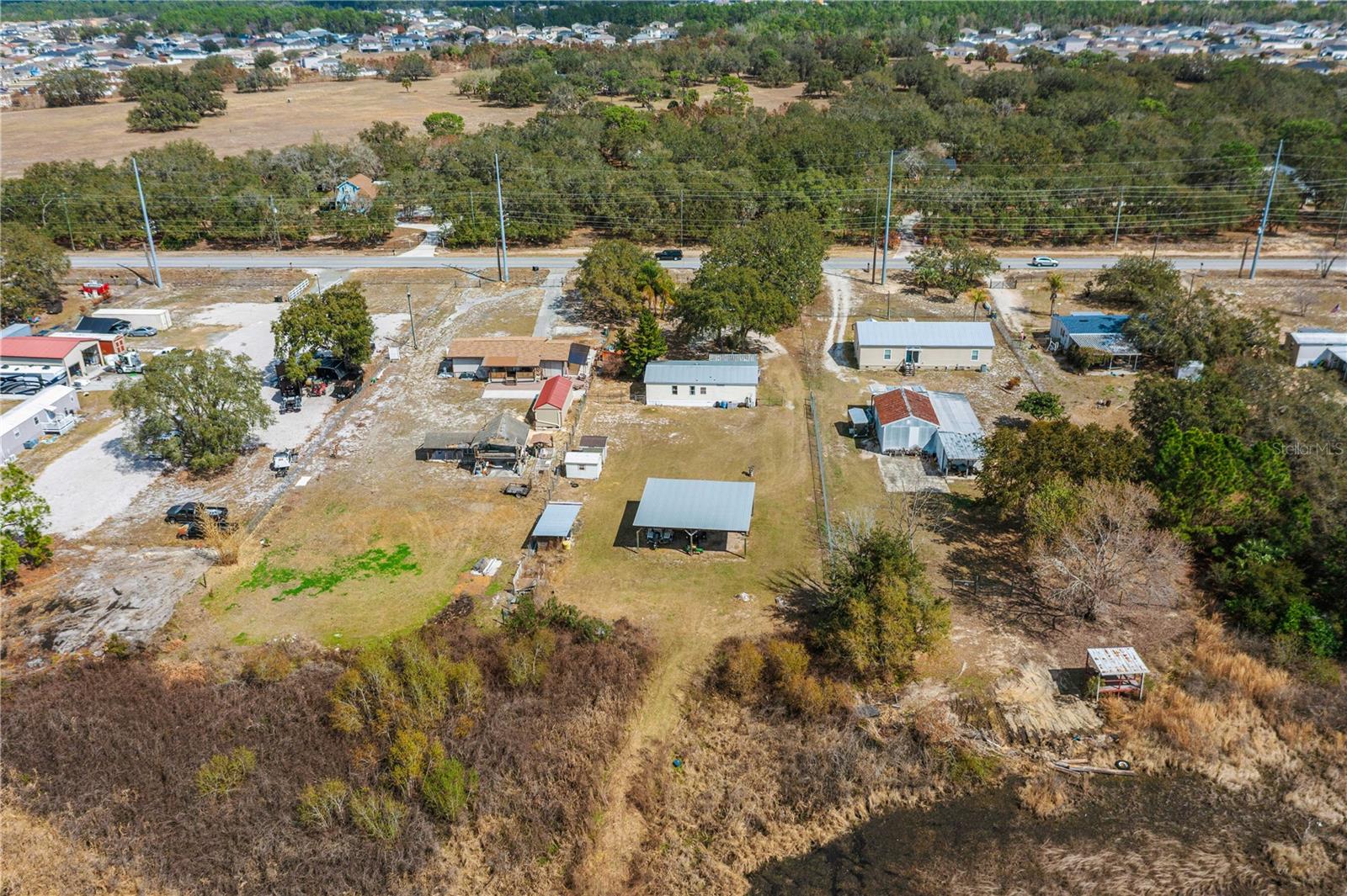 Image 27 of 37 For 9098 Lake Hatchineha Road